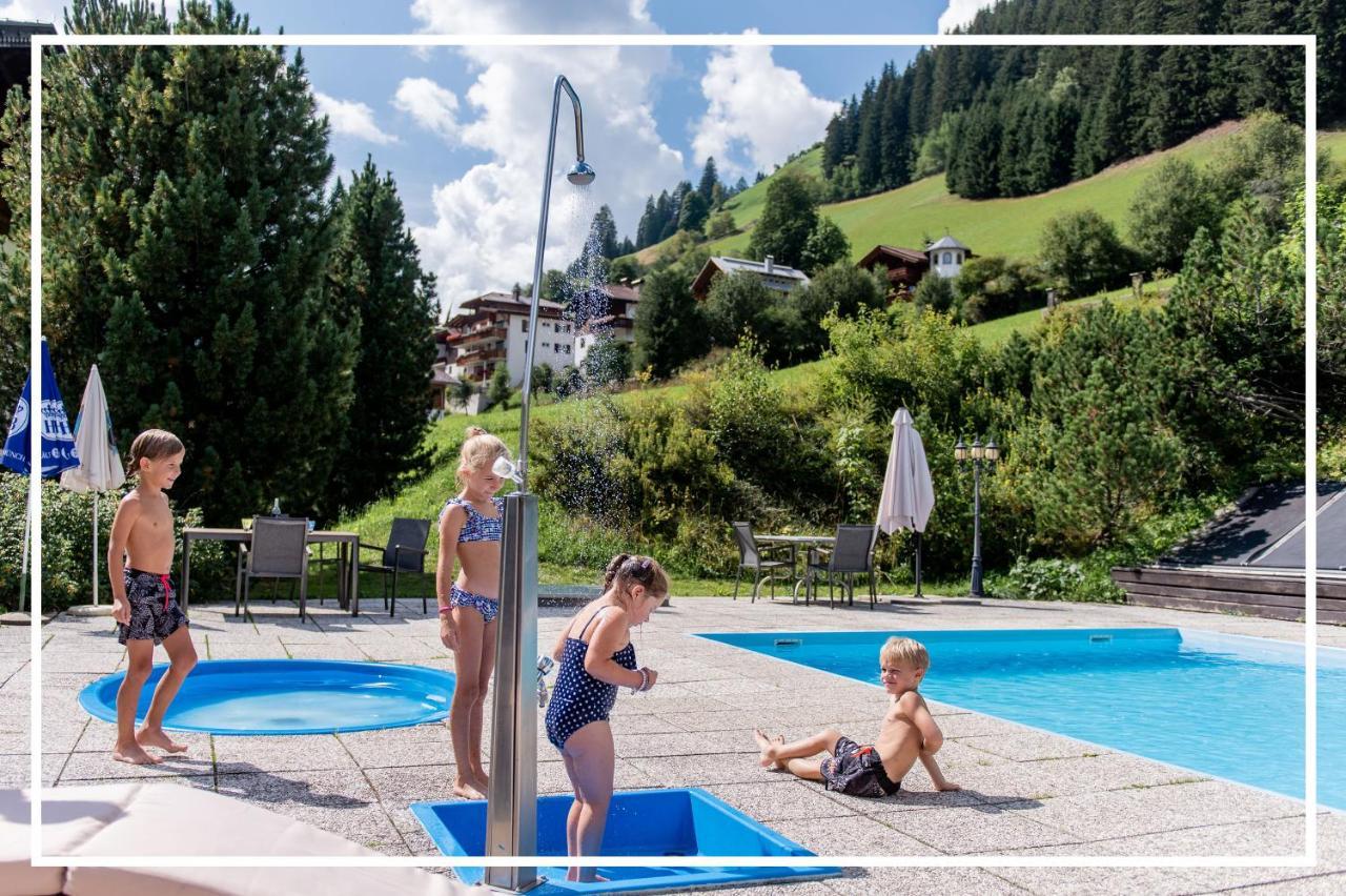 Design-Appartementhaus - Urlaubsresort Hafele Sankt Jakob in Defereggen Exteriör bild